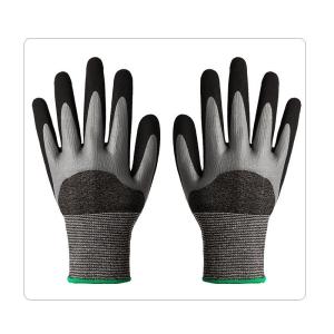 ANSI Level 4 HPPE Cut Resistant Gloves For Sharp Small Parts Handling