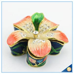 Metal Material Beautiful Flower Shape Crystal Trinket Box SCJ564