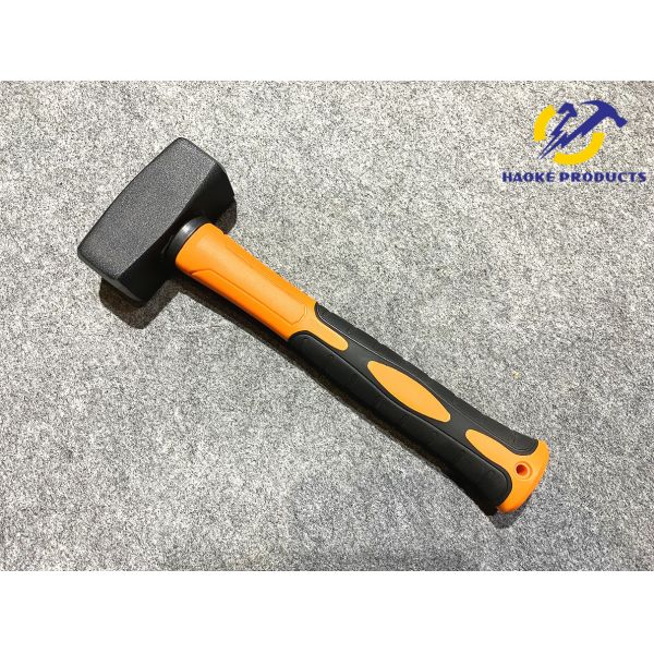 Forged Steel Materials German Type Stoning Hammer With Black Powder Coated Surface And Plastic Handle
