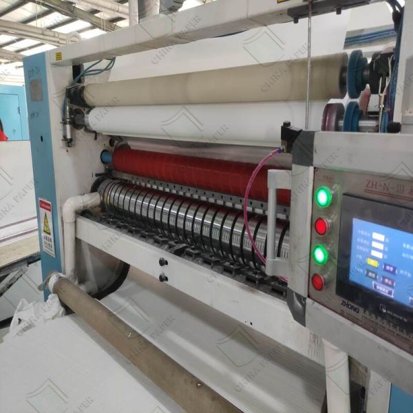 Wet toughness Skin-friendly and soft 13.5gsm facial tissue paper for restaurant