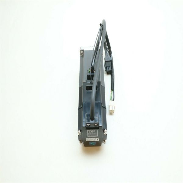 Buy Mitsubishi HC-KFS43 AC Servo Motor 3 AC 129V 2.3A 400W 3000RPM at wholesale prices