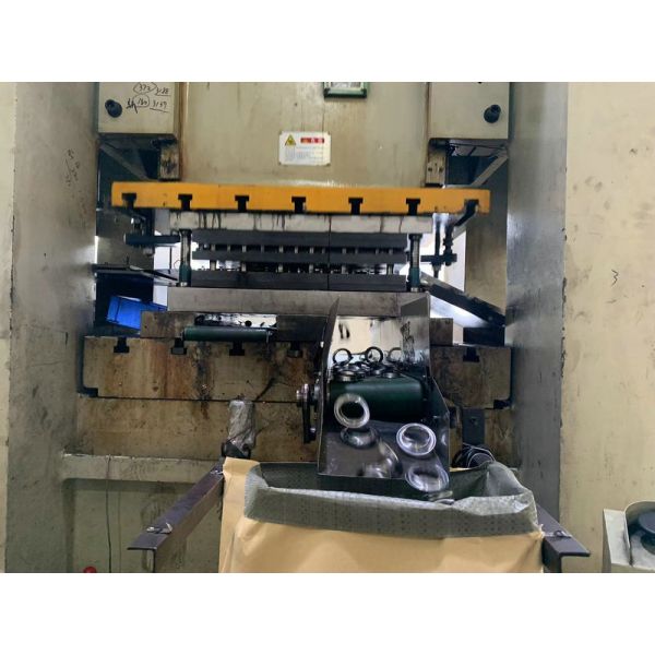 Metal Electroplated Hollow Eyelet Buckle Diameter 4-10mm Suitable For Clothing, Canvas Shoes Bag Accessories