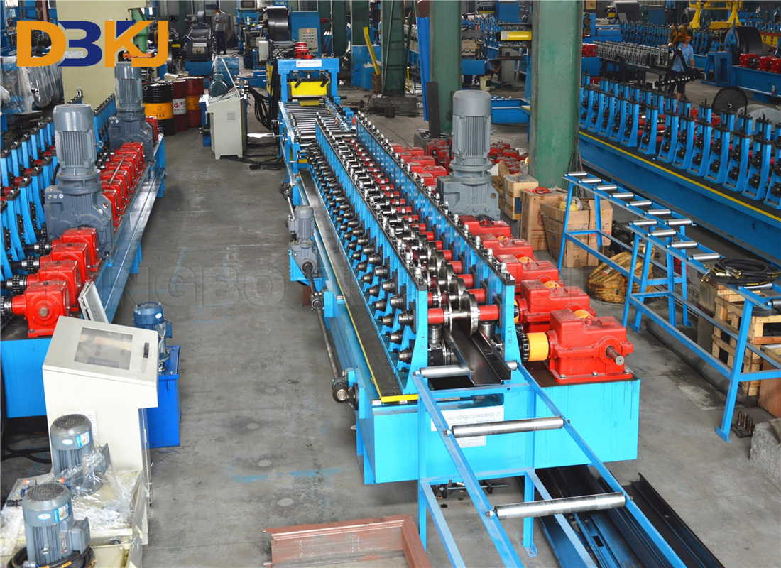 10m/Min Adjustable PPGI Shutter Door Roll Forming Machine
