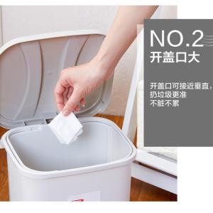 Pedal Green Barrel B And Q Airtight Dustbin With Cover