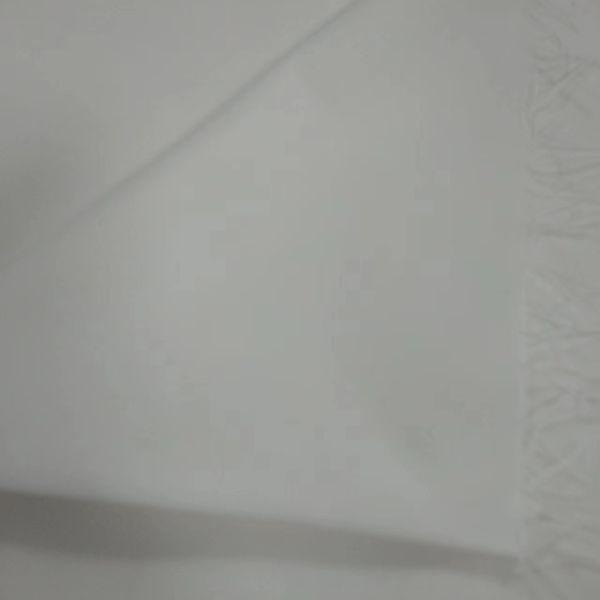 100% Polyester/Cotton Light White 15gsm Muslim Men Arabian Thobe Woven for Men's Wear