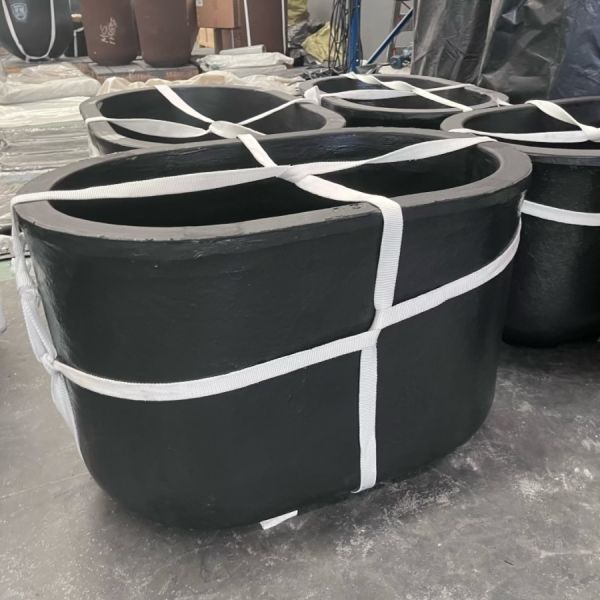 Melting Casting Graphite Clay Crucible Thermal Shock Resistant Cylindrical Crucible