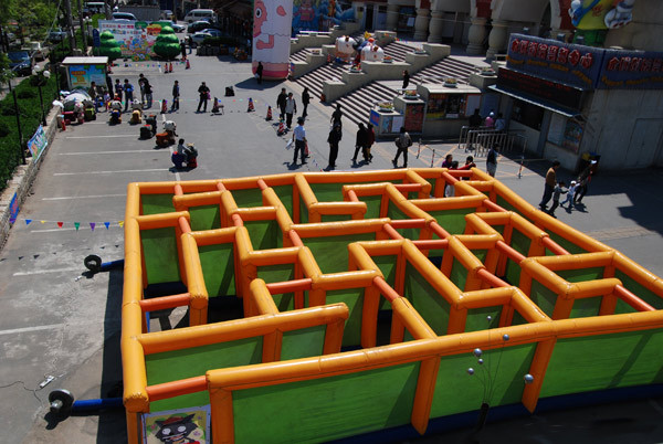 Buy Inflatable Labyrinth Games, Inflatable Square Maze Game For Chilren at wholesale prices
