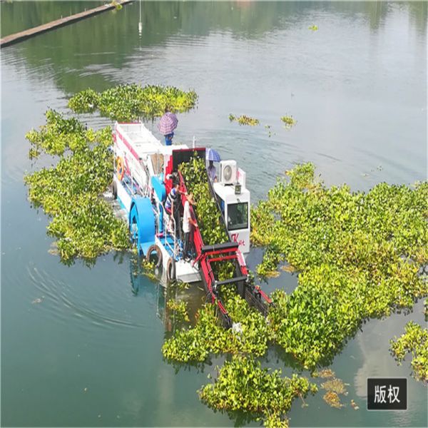 Aquatic Weed Harvester And Weed Harvester Produced By ISO Certified Professional Manufacturer