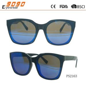 Sunglasses in fashionable design,made of plastic and mirrored lens ,suitable for
