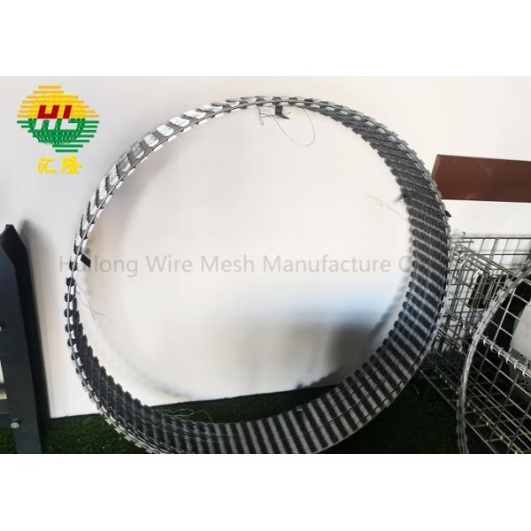 Buy 900mm hot dipped security concertina wire border wire fence at wholesale prices