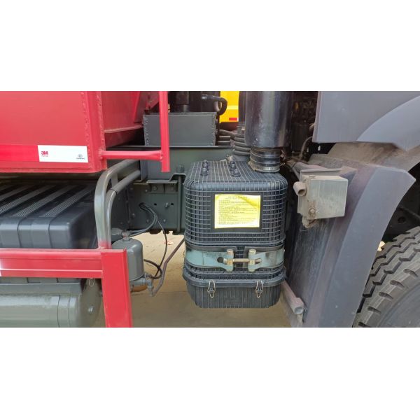 Howo Dump Truck Used One And Half Row Cabin Sinotruk Tipper 20cbm Box 380hp Euro 2 Emission