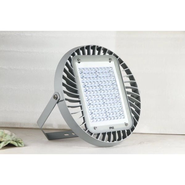 Buy 100 watt Outdoor LED Flood Lights / Ip65 100w LED Flood Light Outdoor Lamp at wholesale prices