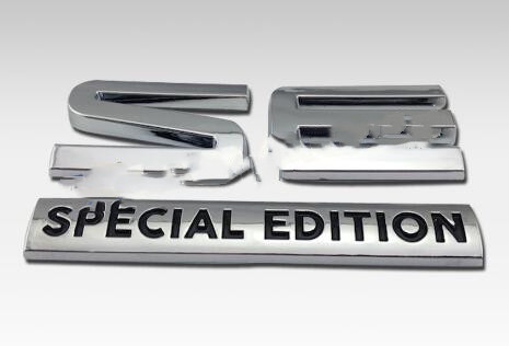 Decorative Coating Pvd Plating Machine Vertical Orientation For Plastic / Trademark