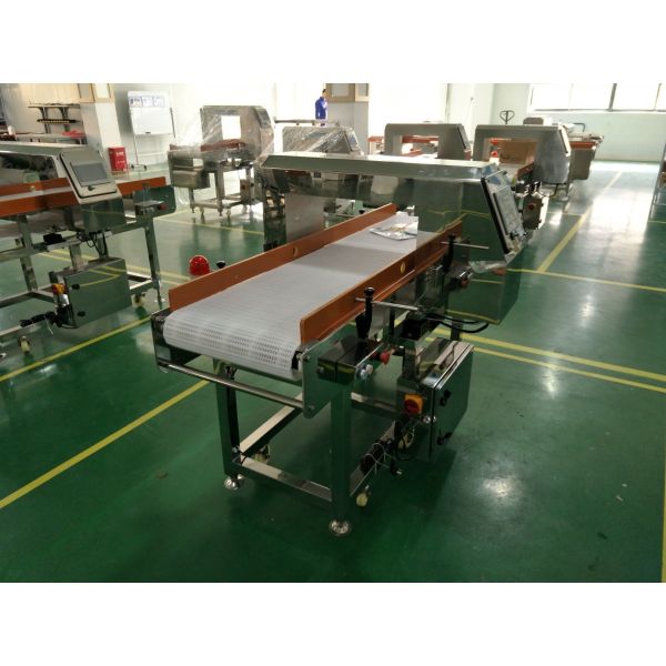 New metal detector (touch screen, support USB,plastic chain belt) for food product or packed product