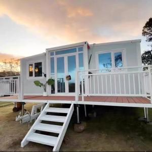 Quality 20ft/40ft Prefab Folding House with CE/UL Electrical System for sale