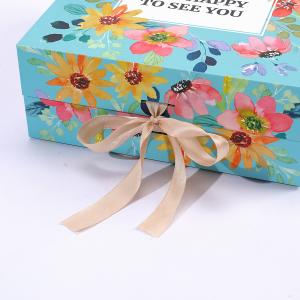 Custom Design Printing Foldable Luxury Magnetic Closure Gift Box With Ribbon