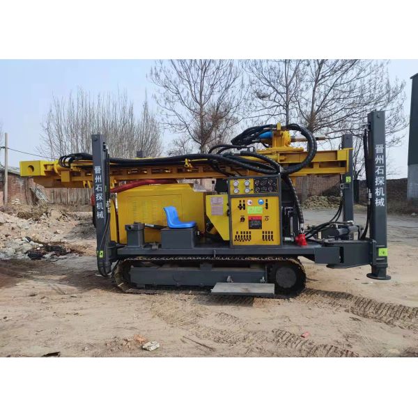 Buy Depth 400m Hydraulic Water Drilling Machine Crawler Large Pneumatic at wholesale prices