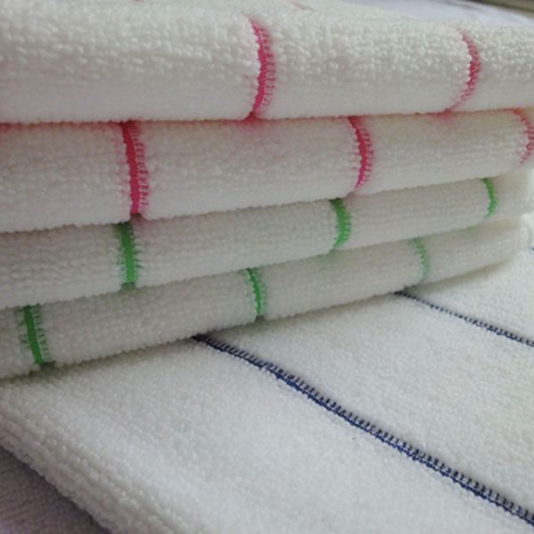 Buy White 100% polyester bath towel at wholesale prices