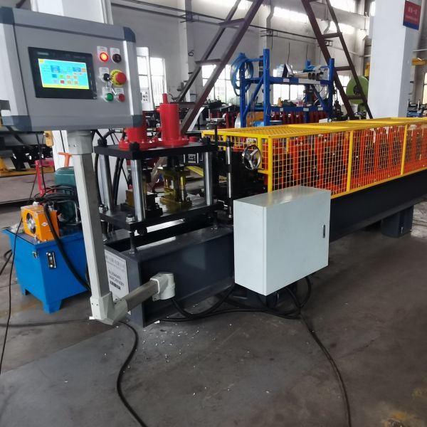 Steel 1.2 - 1.5mm Thickness Electrical Din Rail Top Hat Rail TS35 Roll Forming