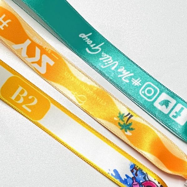 Various Colors Fabric Woven Wristbands Customized Logo Colors For Polyester Material Wristband