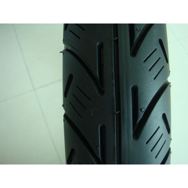 Buy motorcycle tyre at wholesale prices