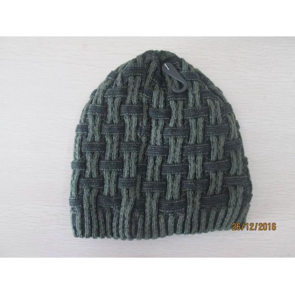 Buy Acrylic knitted hat with jacquard technology and fleece lining inside at wholesale prices