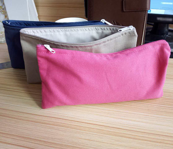 Gold Zip Canvas Cosmetic Zipper Bag Customized Logo Printing For Women