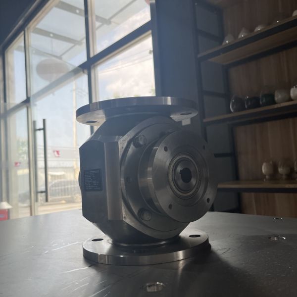 Hygiene High Temperature Rotary Valve Industrial Airlock For Powder Metering