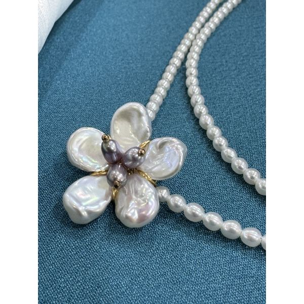 Trendy necklace made from materials perfect addition for stores focusing on modern and fashionable jewelry collections