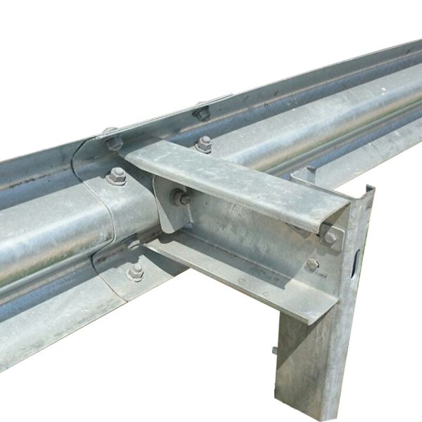 ISO9001 2008 Certified Customized Galvanized Two Waves Guardrails for Traffic