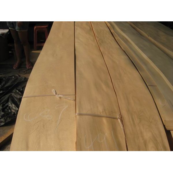 Buy Natural Chinese Birch Wood Veneer Sheet Crown/Quarter Cut at wholesale prices