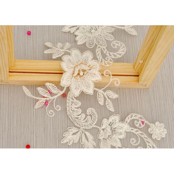 Garment Accessories Embroidery Lace Applique with Cord Ivory Color