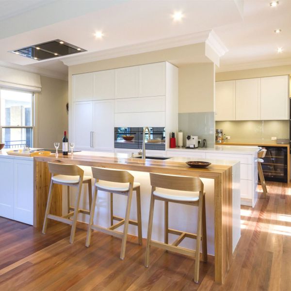 Buy Modern Modular Lacquer Pantry Kitchen Cabinet White Shaker Style at wholesale prices