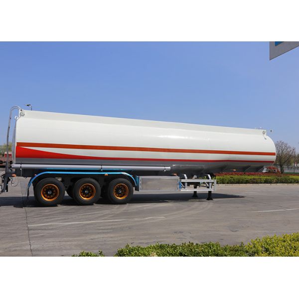 Steel Anti-Corrosion Lining Transport Truck Anton Oil Tank Semi-Trailer for Oil