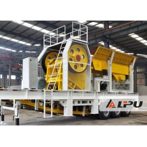 Simple Operation Mobile Stone Crusher Machine , Mobile Jaw Crushing Plant in
