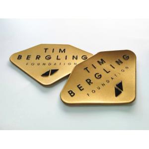 Custom 3d Logo High Frequency Patch for Garment , shoes, bag