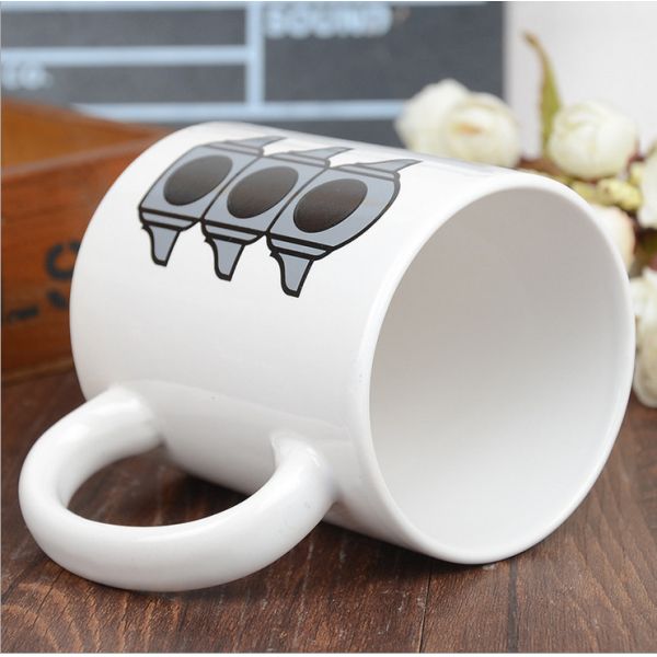 Promotional Eco Friendly Mugs , Color Changing Coffee Cups Exquisite Traffic Logo