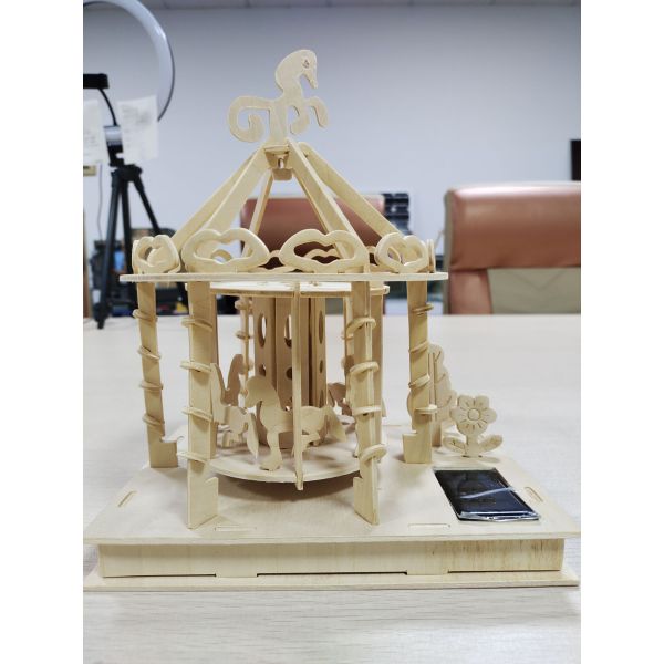 DIY Self Assembling Solar Educational Toys Wooden Playground Toys