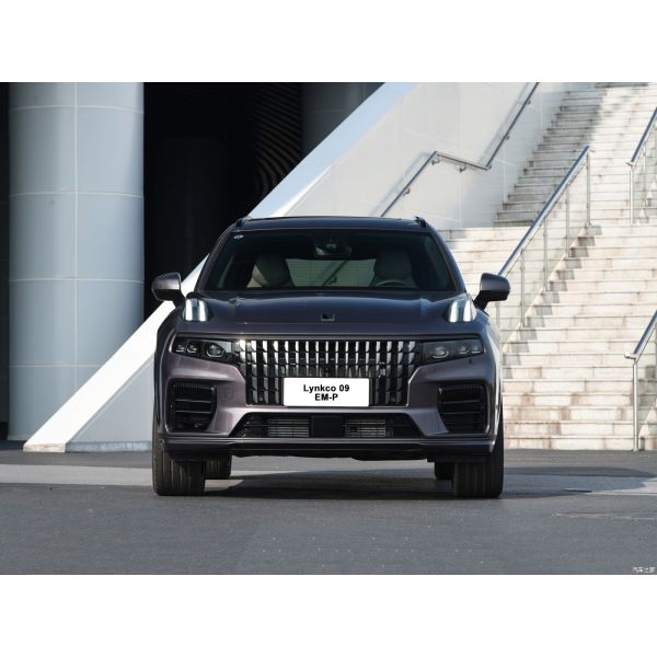 2023 Geely Lynkco 09 EM-P PHEV Petrol electric hybrid suv at with and pure electric cruising range of 150km