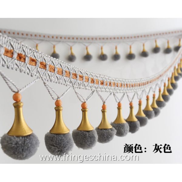 Machine producing OEM wholesale beautiful fabric drapery trimmings beaded pom pom fringes