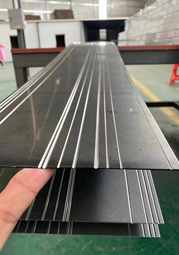 Heavy Duty Horizontal V Cutting Machine Metal Curtain Wall V Groover Machine