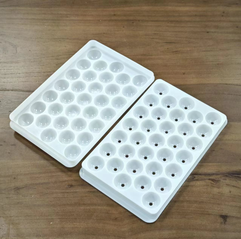 Small Ice Ball Maker Mold Three Sizes Eco-friendly Food Grade Silicone Ice Cube Tray