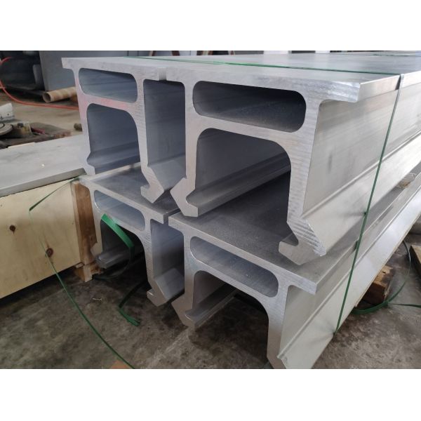Buy 3100MM BMH200 Feed Beam Profiles SIMBA H1354 Aluminum Feed Beam Extruded Profiles at wholesale prices