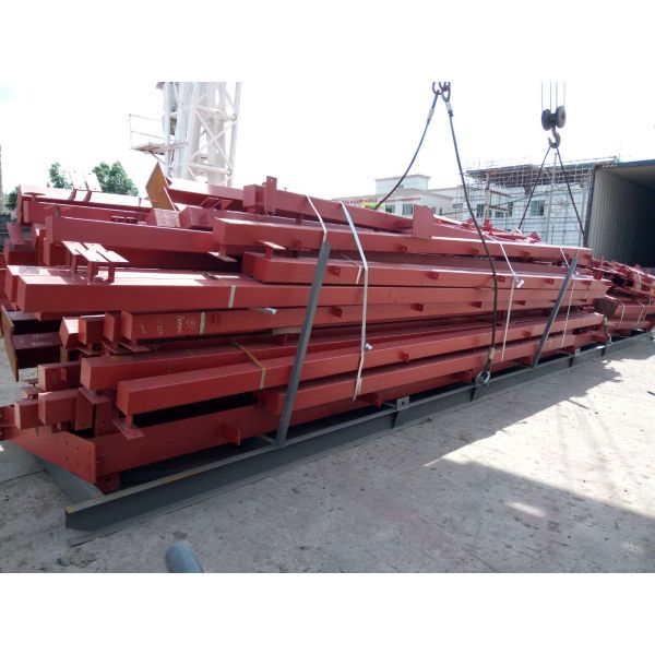 Recyclable Garage Steel Frame For Indurstrail Parks / Milk Processing Factory