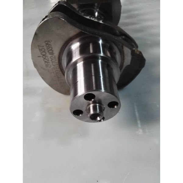 High Quality Manufacturer 3907804 3929037 6BT5.9 6D102 6BT Forged steel Crankshaft For Cummins Excavator Spare Parts