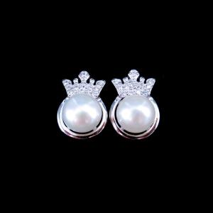 Triangel Shape Silver Pearl Earrings / Real Natural Freshwater Pearl Earrings
