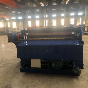 China Highway Fencing 1x1/2 Inch Mesh Welding Machine on sale