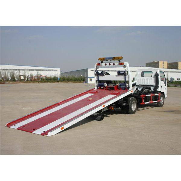 2 Persons Heavy Duty Road Wrecker Truck Flatbed Wrecker with Volvo Chassis