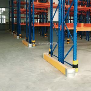 Polymer Ground Safety Barrier Warehouse Safety Barrier Traffic Guardrails
