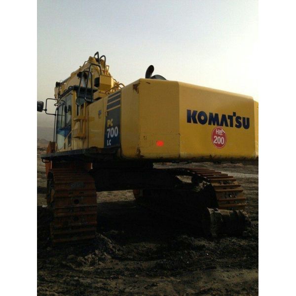 Buy Used komatsu PC700 excavator JAPAN at wholesale prices